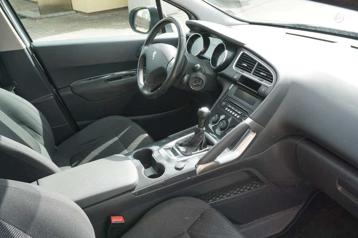Peugeot 3008 2012 — photo 8