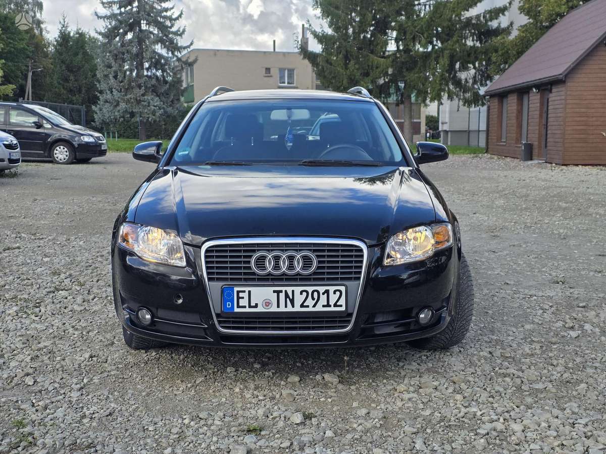 Audi A4 2007 — rear view