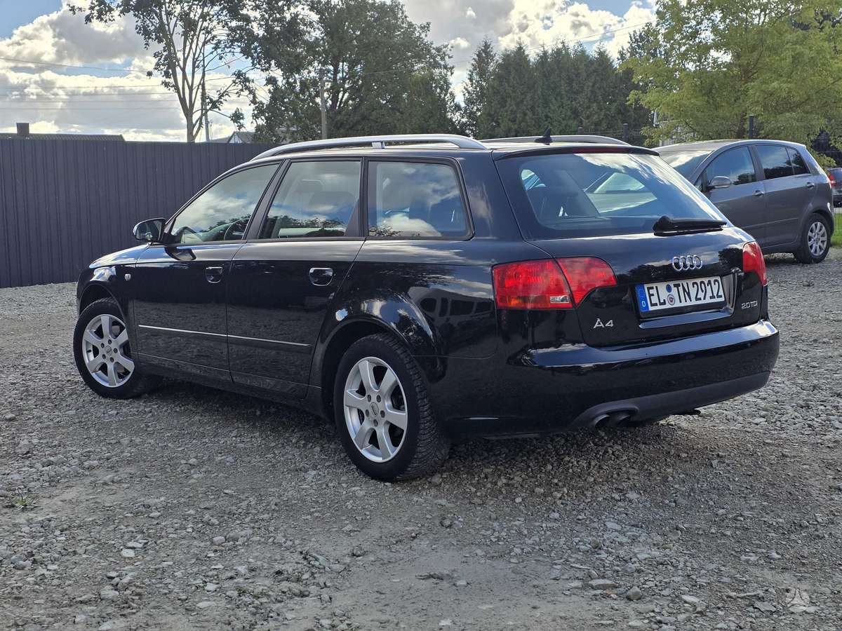 Audi A4 2007 — photo 7