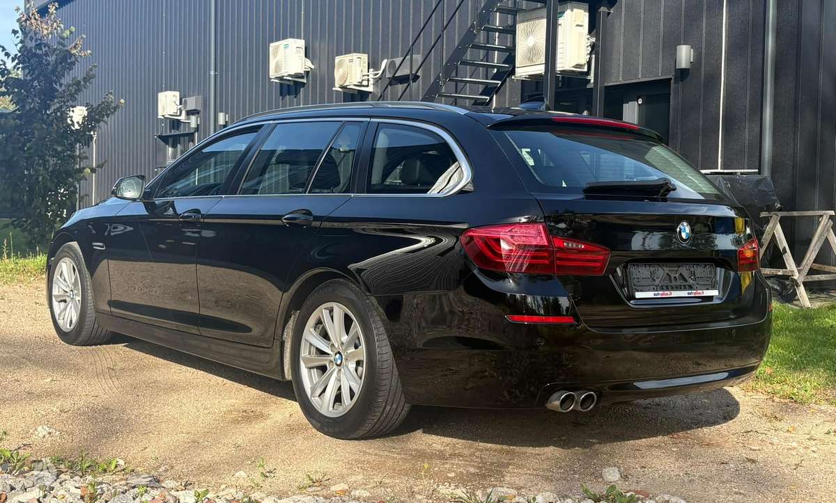 BMW 520 2013 — photo 12