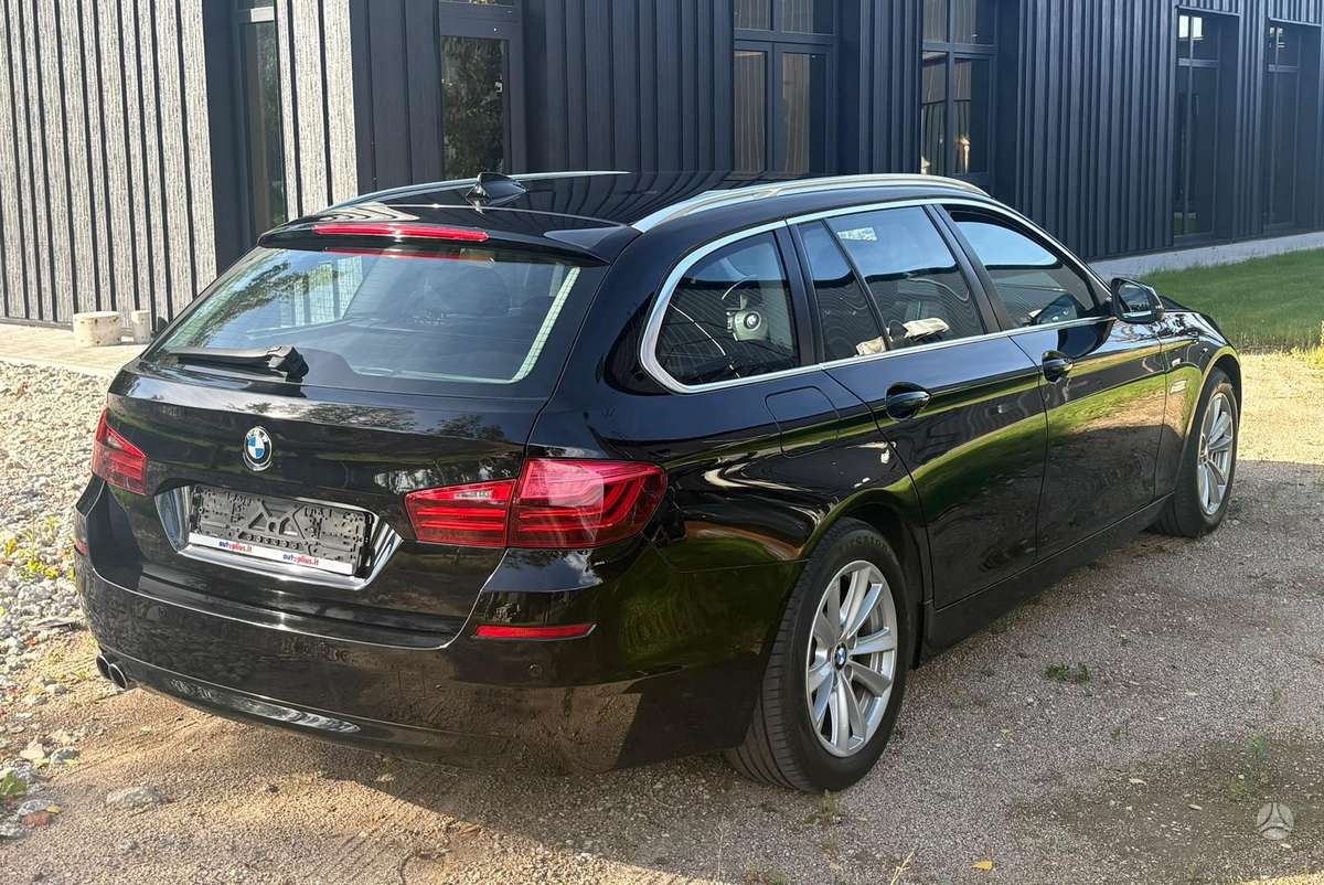 BMW 520 2013 — photo 14