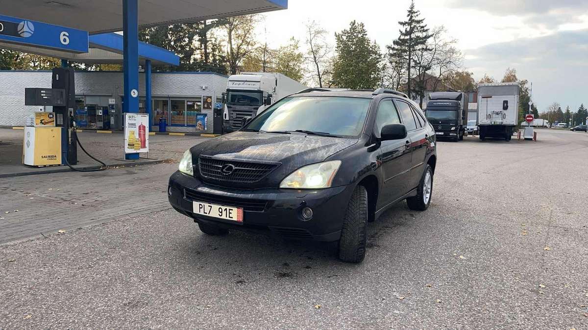 Lexus RX 2007 — вигляд ззаду