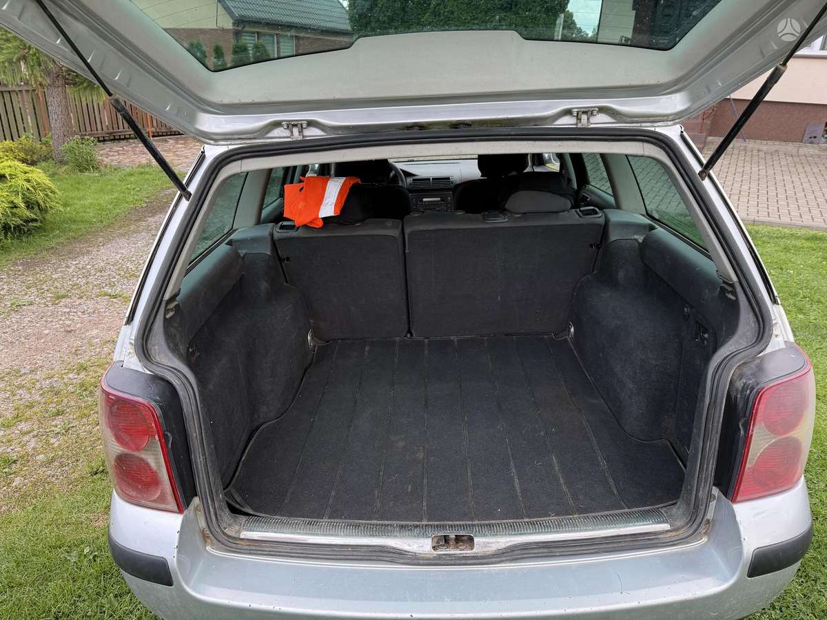 Volkswagen Passat 2005 — photo 16
