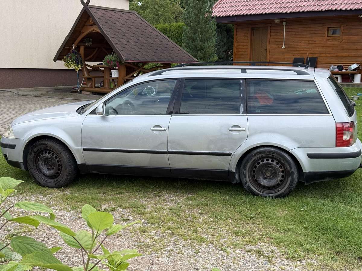 Volkswagen Passat 2005 — engine 1896 cm³, 101 HP (74kW)