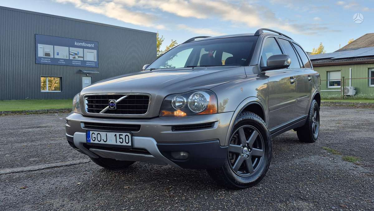 Volvo XC90 2008 — вигляд ззаду