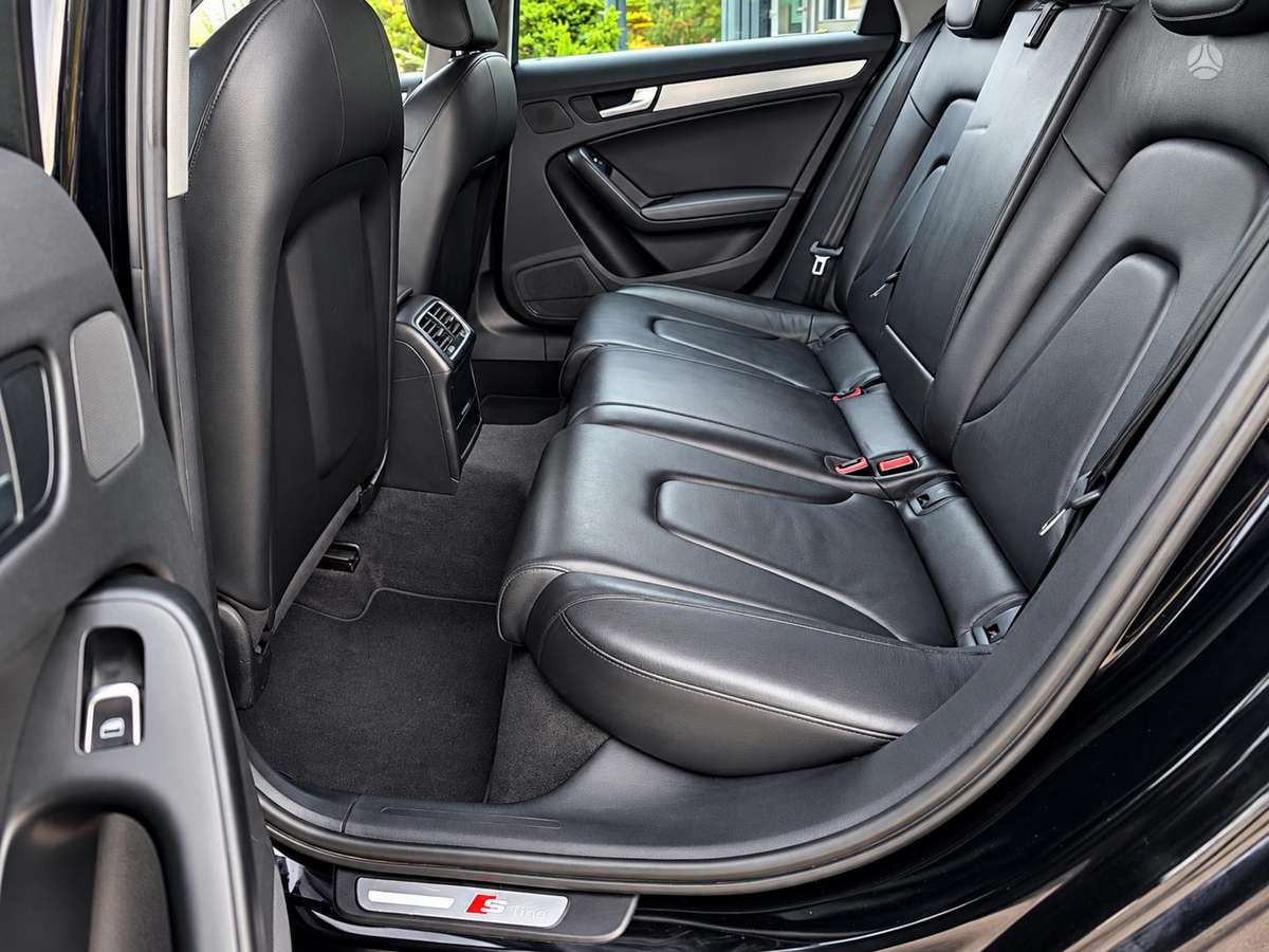 Audi A4 2015 — photo 8