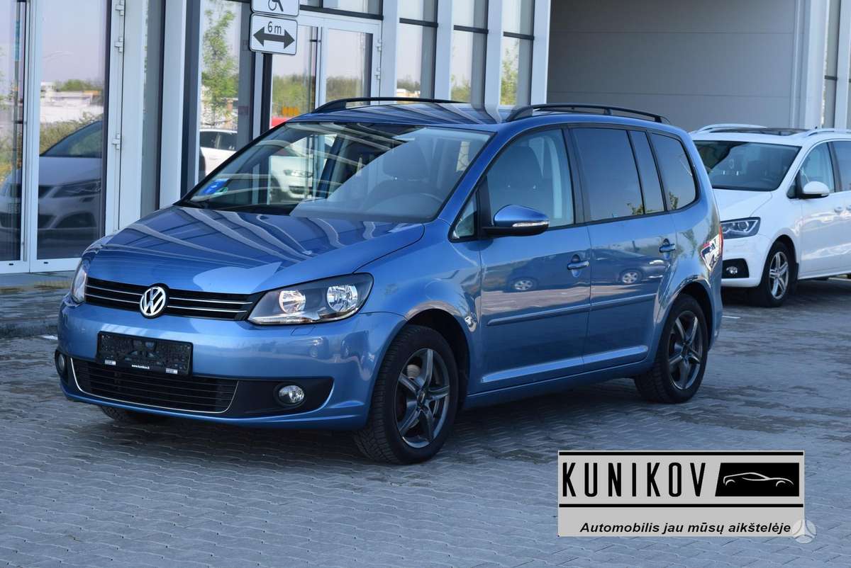 Volkswagen Touran, 2011