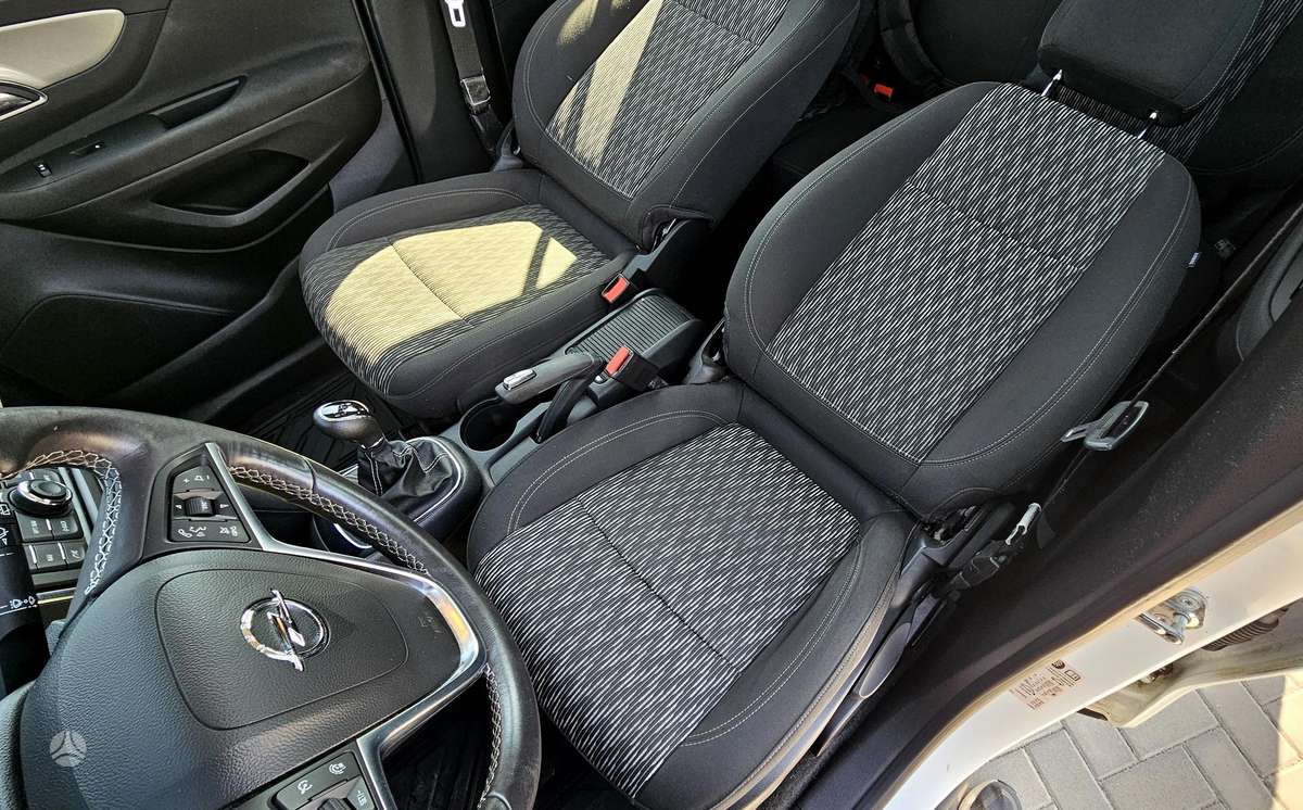 Opel Mokka 2013 — photo 11