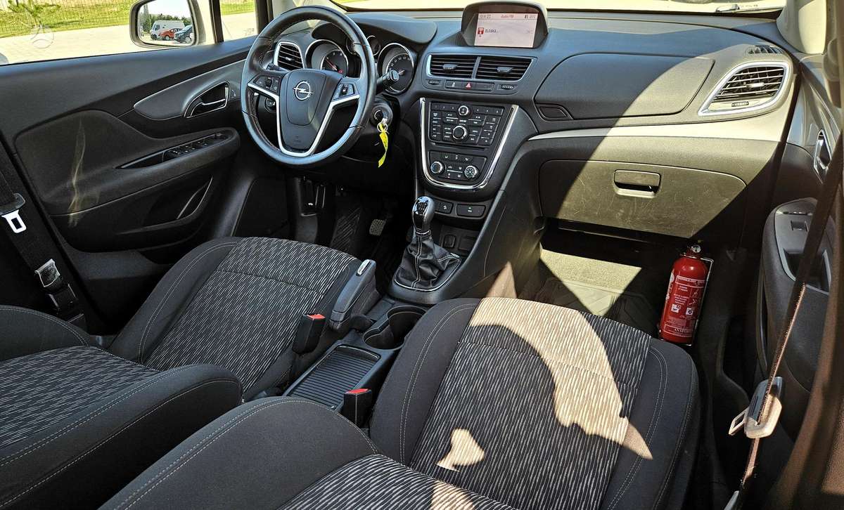 Opel Mokka 2013 — photo 7