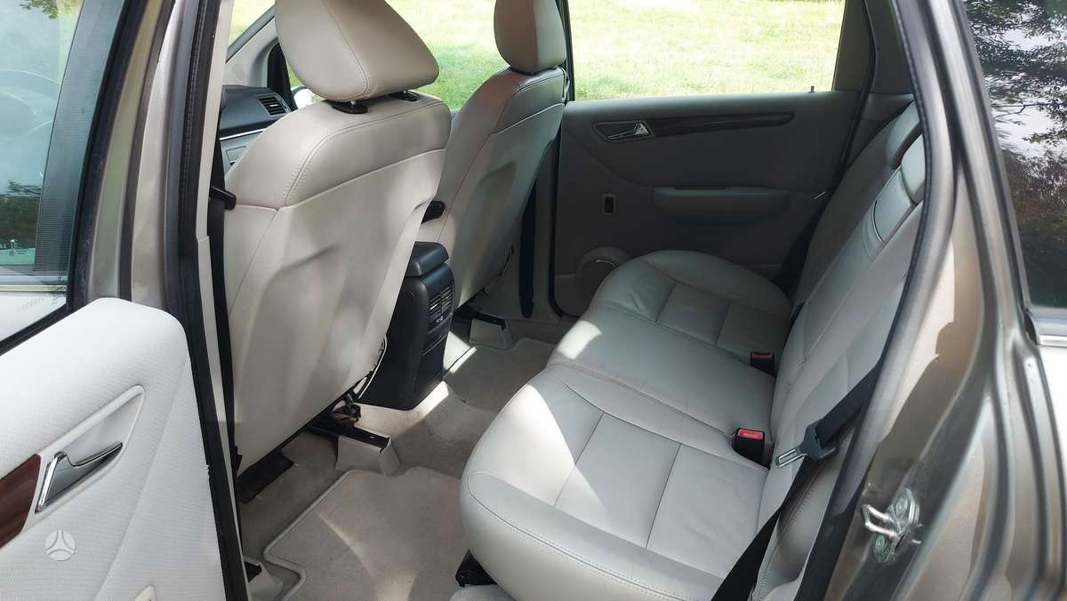 Mercedes-Benz B200 2005 — photo 14
