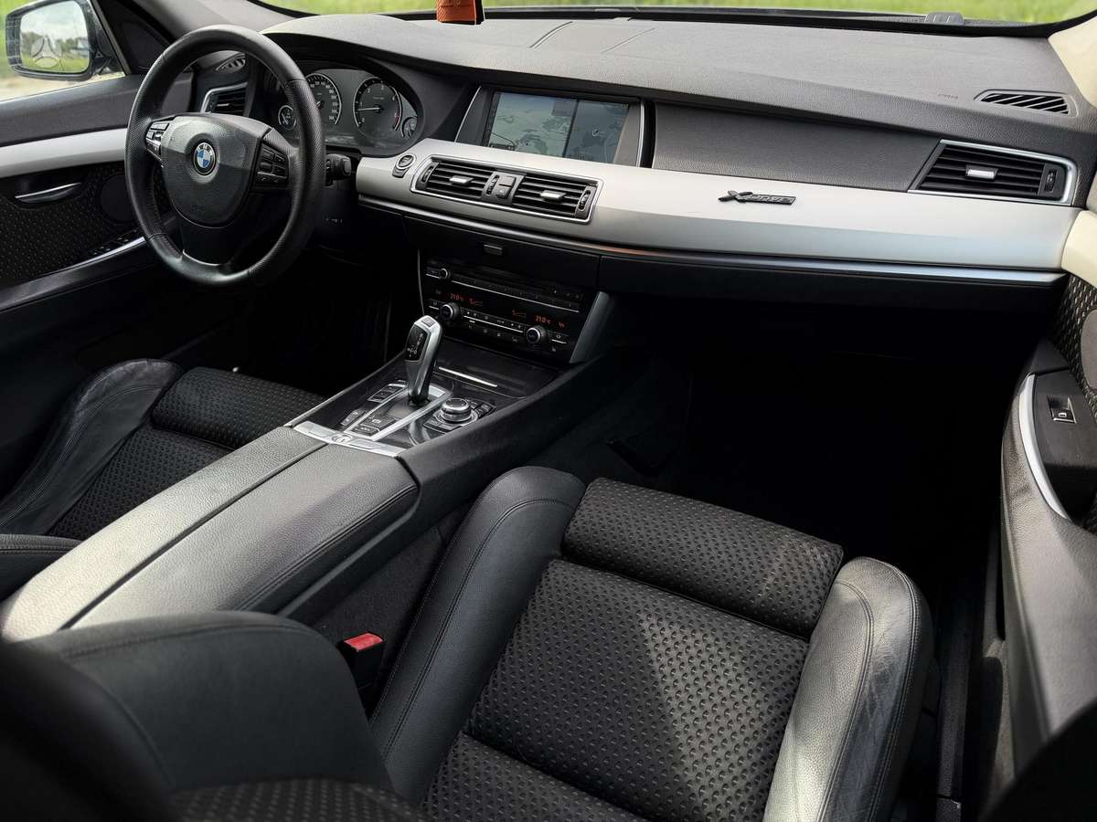 BMW 530 2011 — фото 18