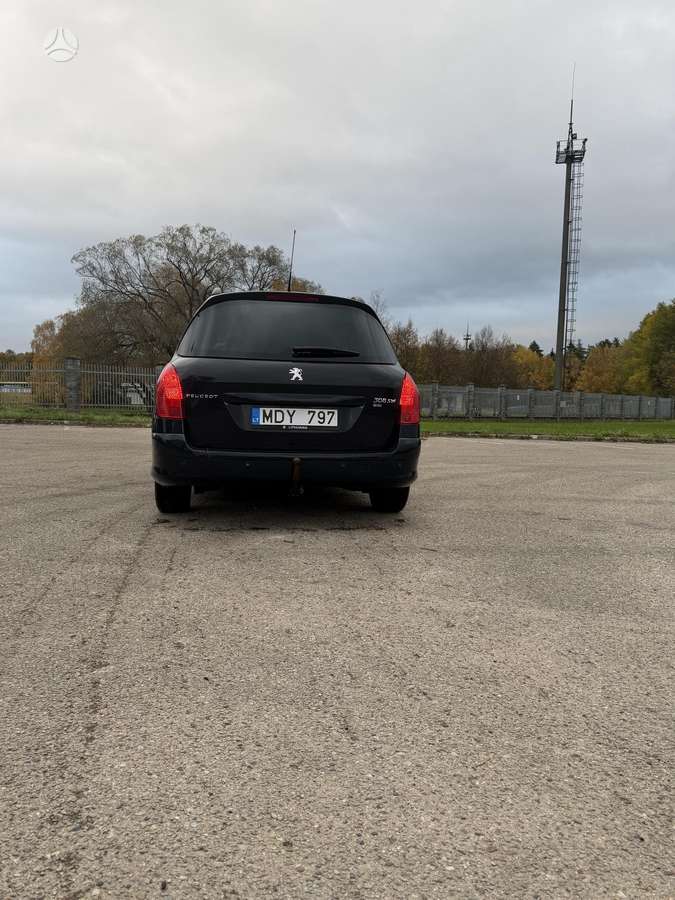 Peugeot 308 2012 — photo 8