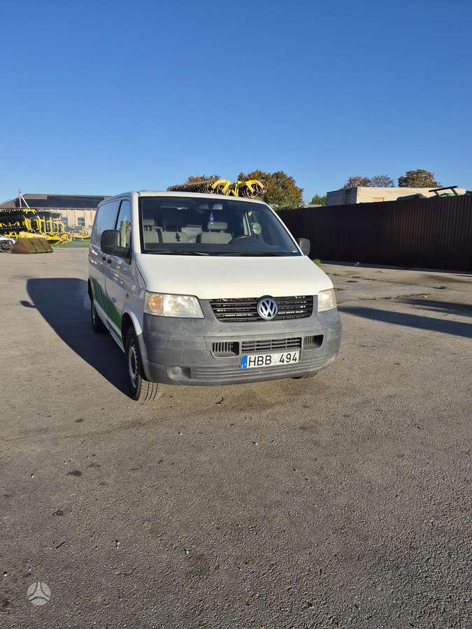 Volkswagen Transporter 2006 — вигляд ззаду