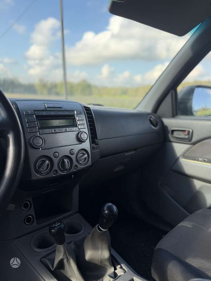 Ford Ranger 2009 — photo 14