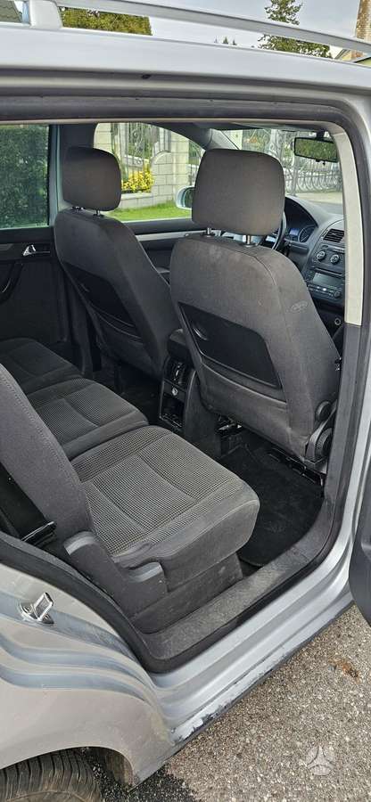 Volkswagen Touran 2005 — photo 6