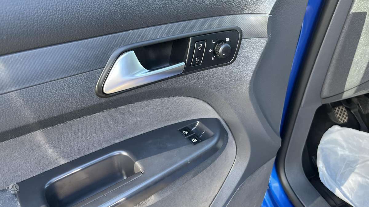 Volkswagen Caddy 2012 — photo 10