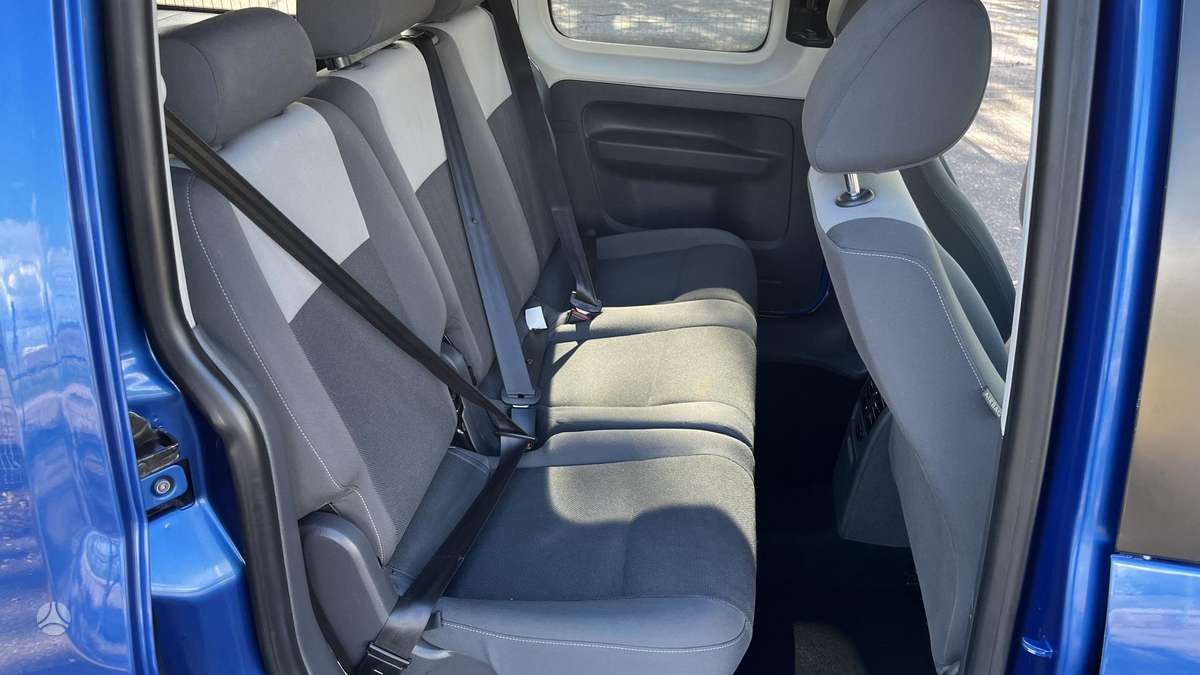 Volkswagen Caddy 2012 — photo 12