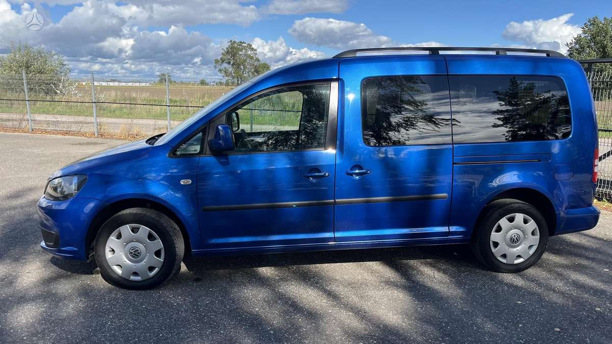 Volkswagen Caddy 2012 — interior