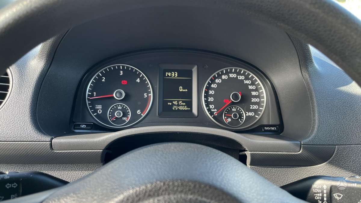 Volkswagen Caddy 2012 — photo 8