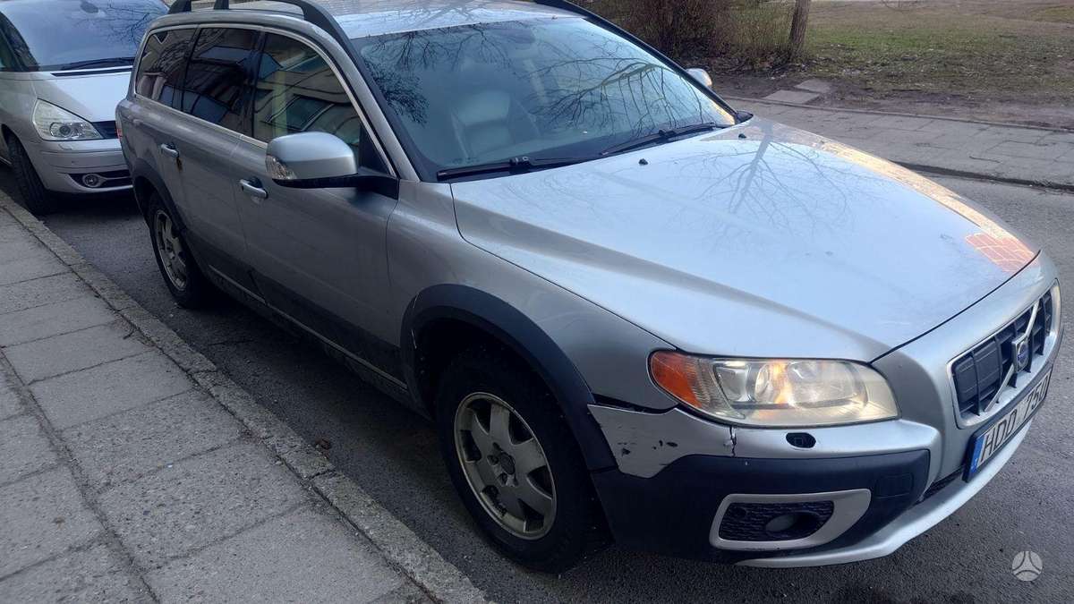Volvo XC70 2007 — вигляд ззаду