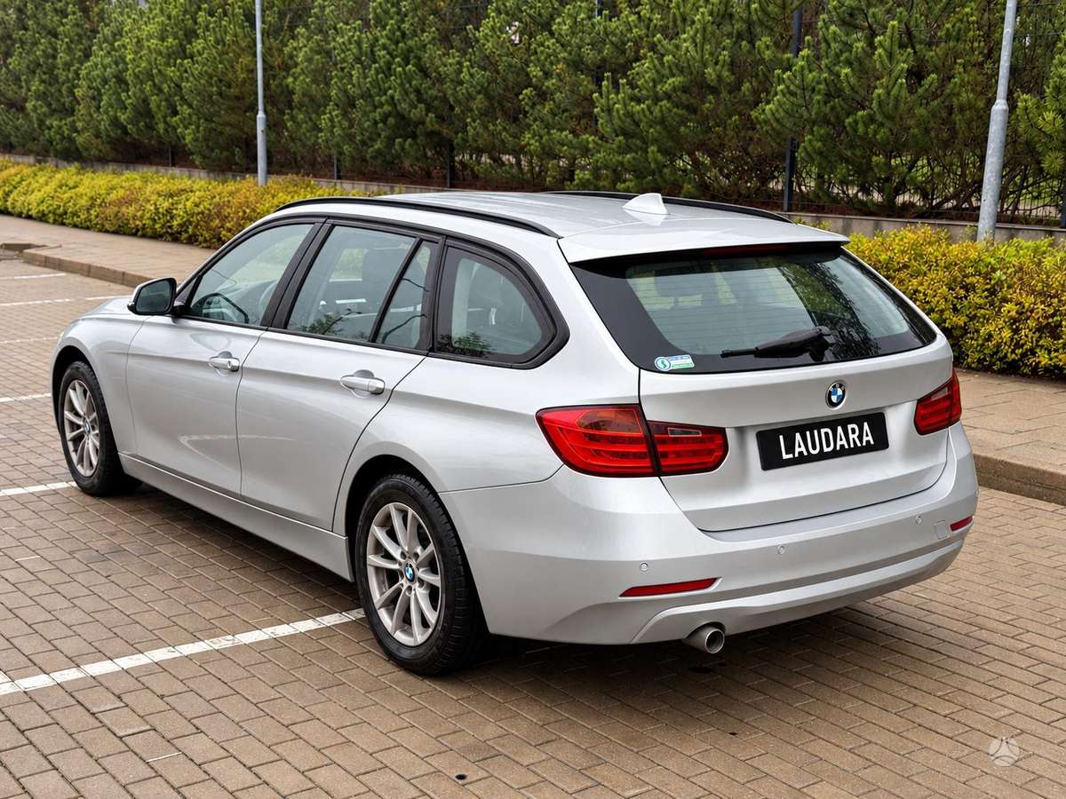 BMW 318 2013 — photo 7