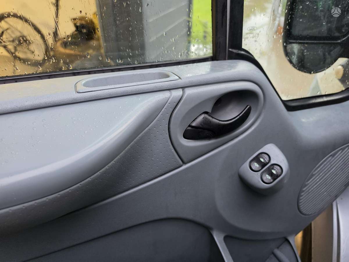 Ford Transit 2007 — photo 13