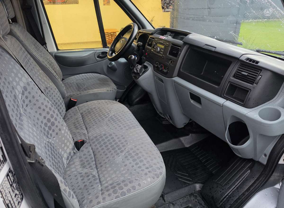 Ford Transit 2007 — photo 14