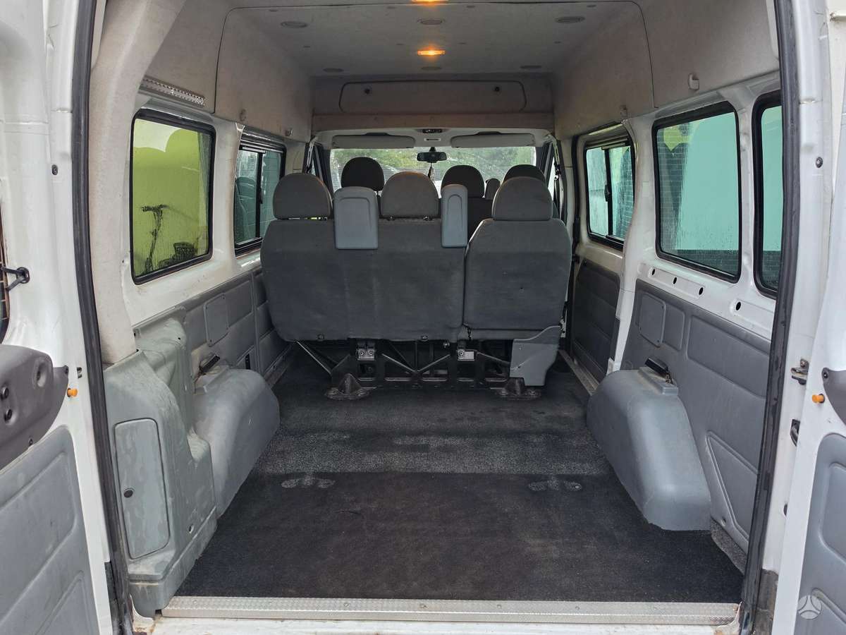 Ford Transit 2007 — photo 9