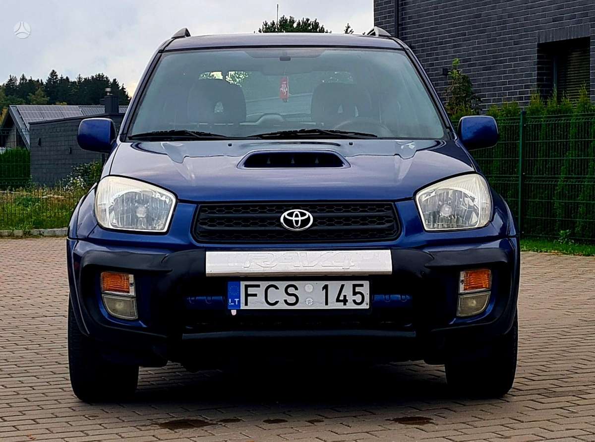 Toyota RAV4 2004 — фото 7