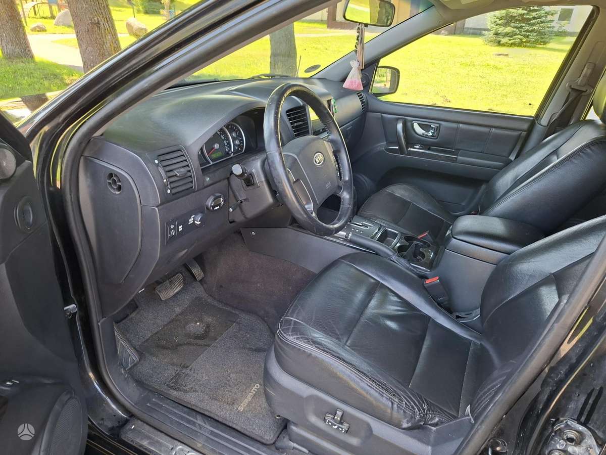 Kia Sorento 2008 — photo 9