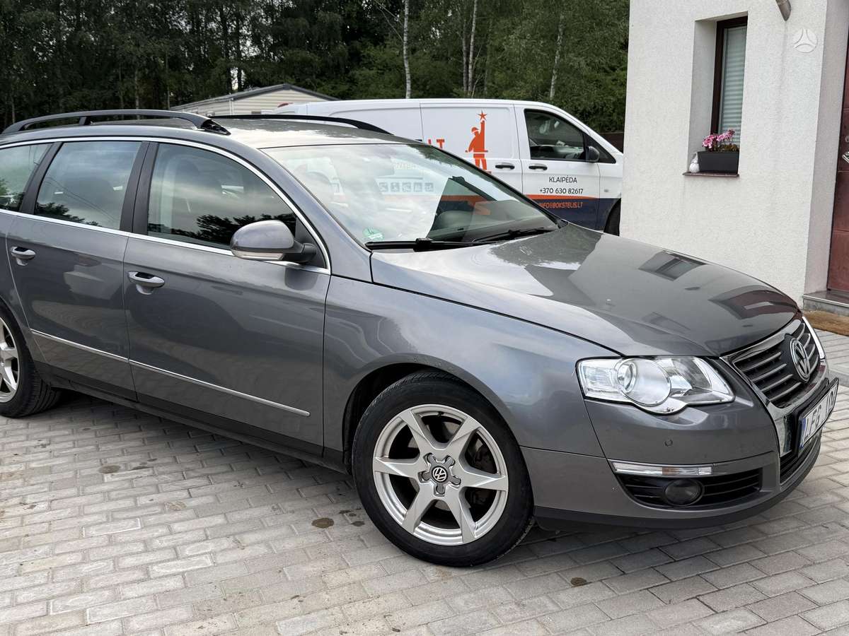 Volkswagen Passat 2007 — rear view