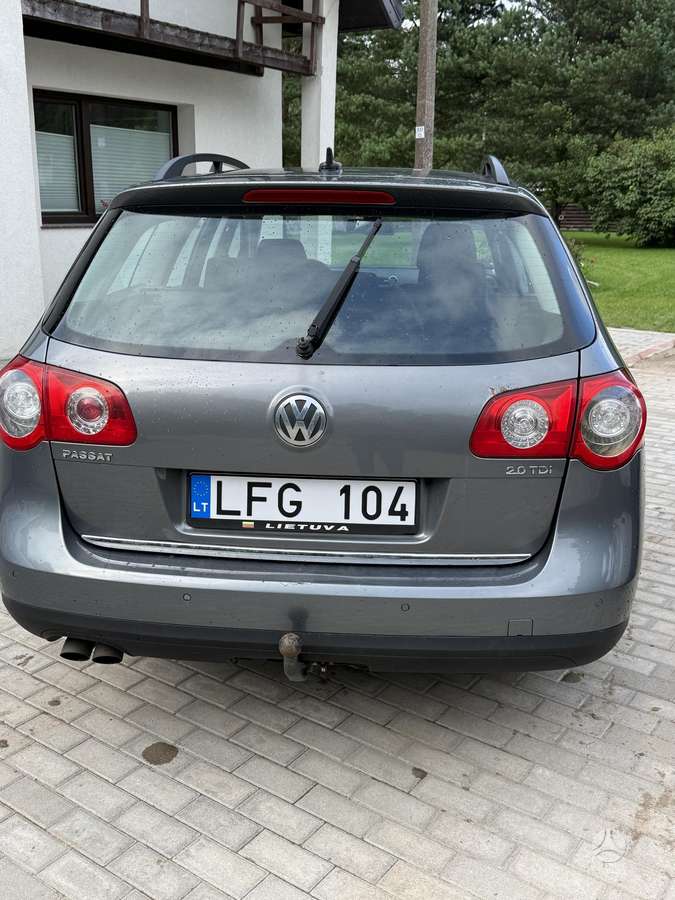 Volkswagen Passat 2007 — interior