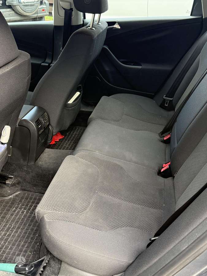 Volkswagen Passat 2007 — photo 5