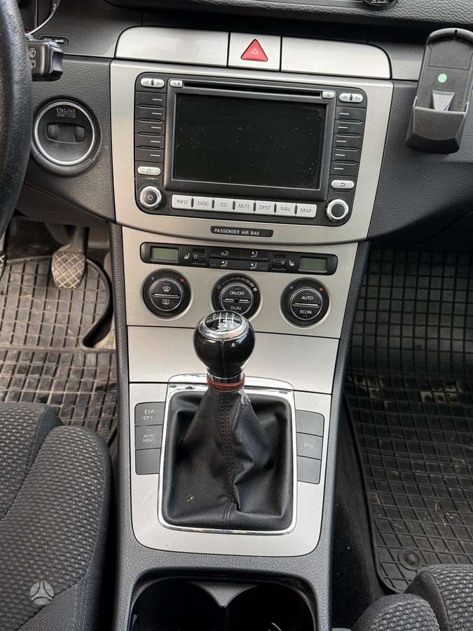 Volkswagen Passat 2007 — photo 7