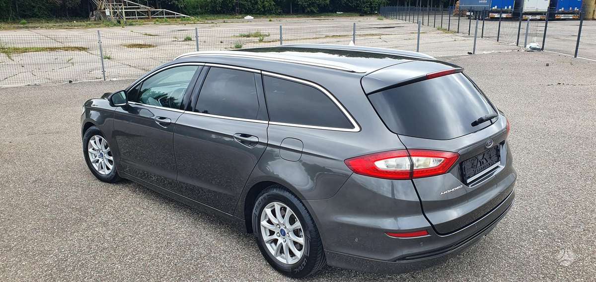 Ford Mondeo 2015 — фото 11