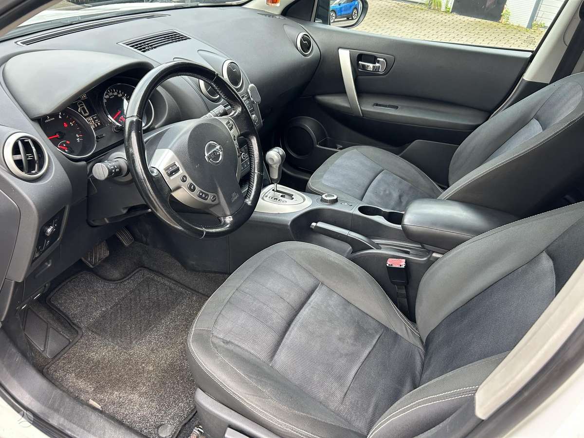 Nissan Qashqai 2011 — фото 11