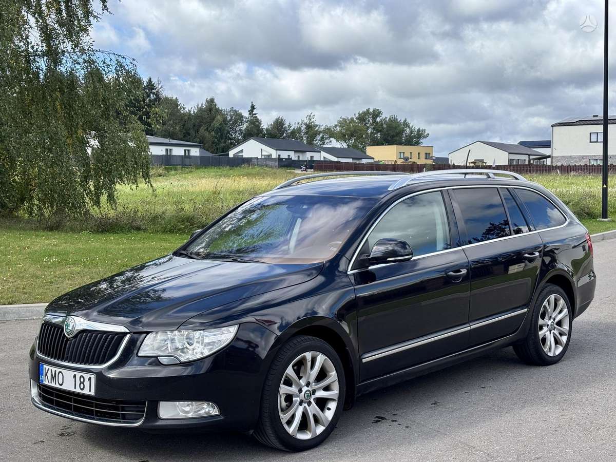Skoda Superb, 2011