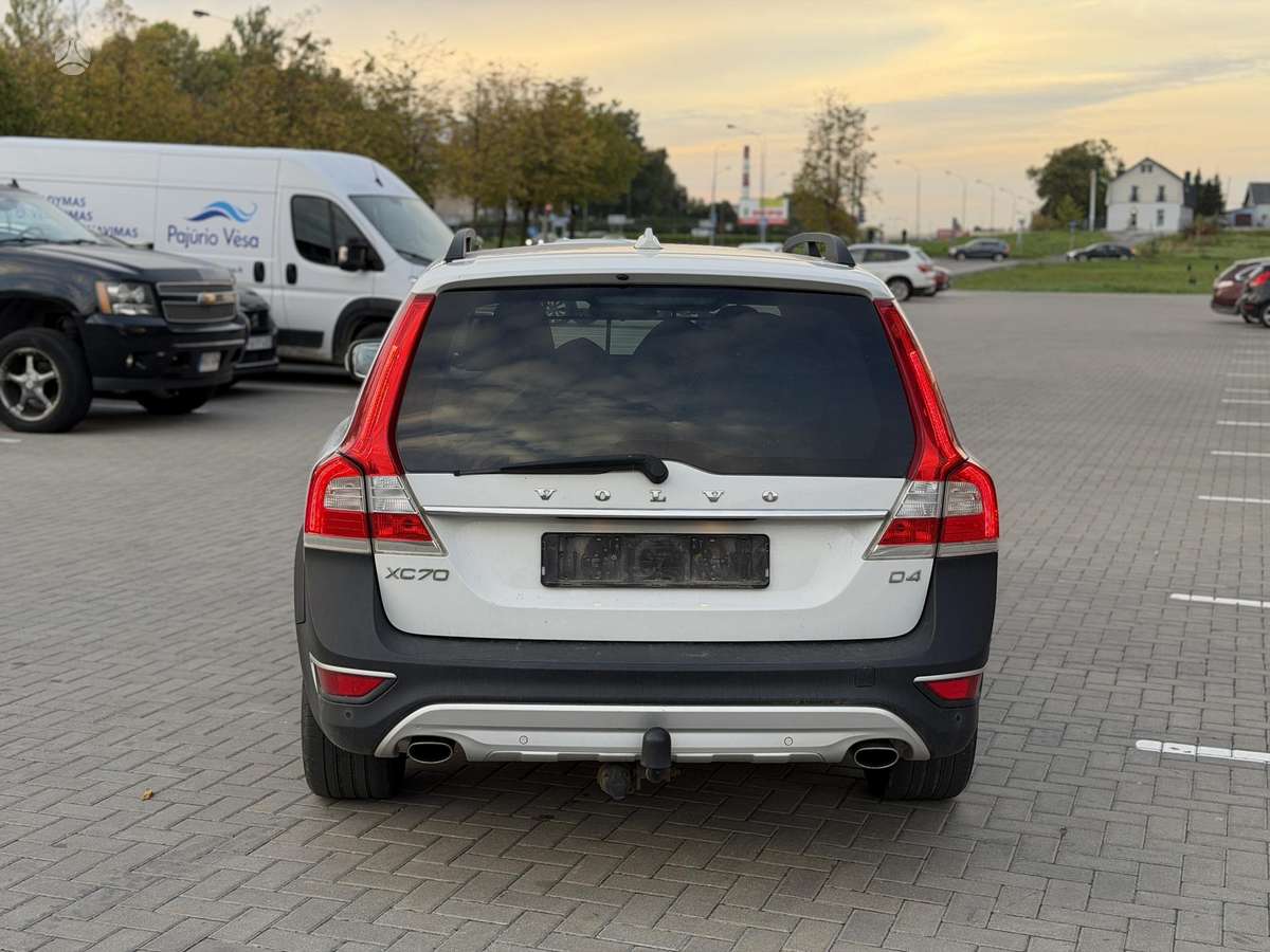 Volvo XC70 2014 — photo 15