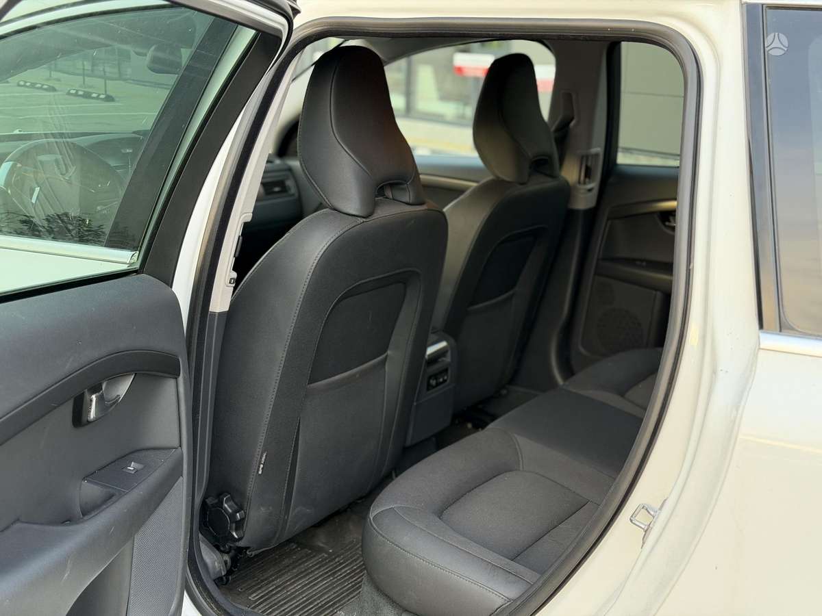 Volvo XC70 2014 — photo 7