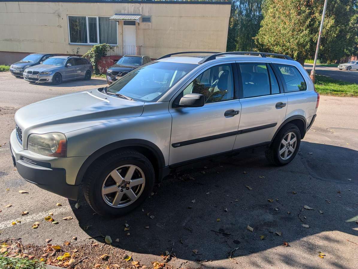 Volvo XC90 2006 — вигляд ззаду