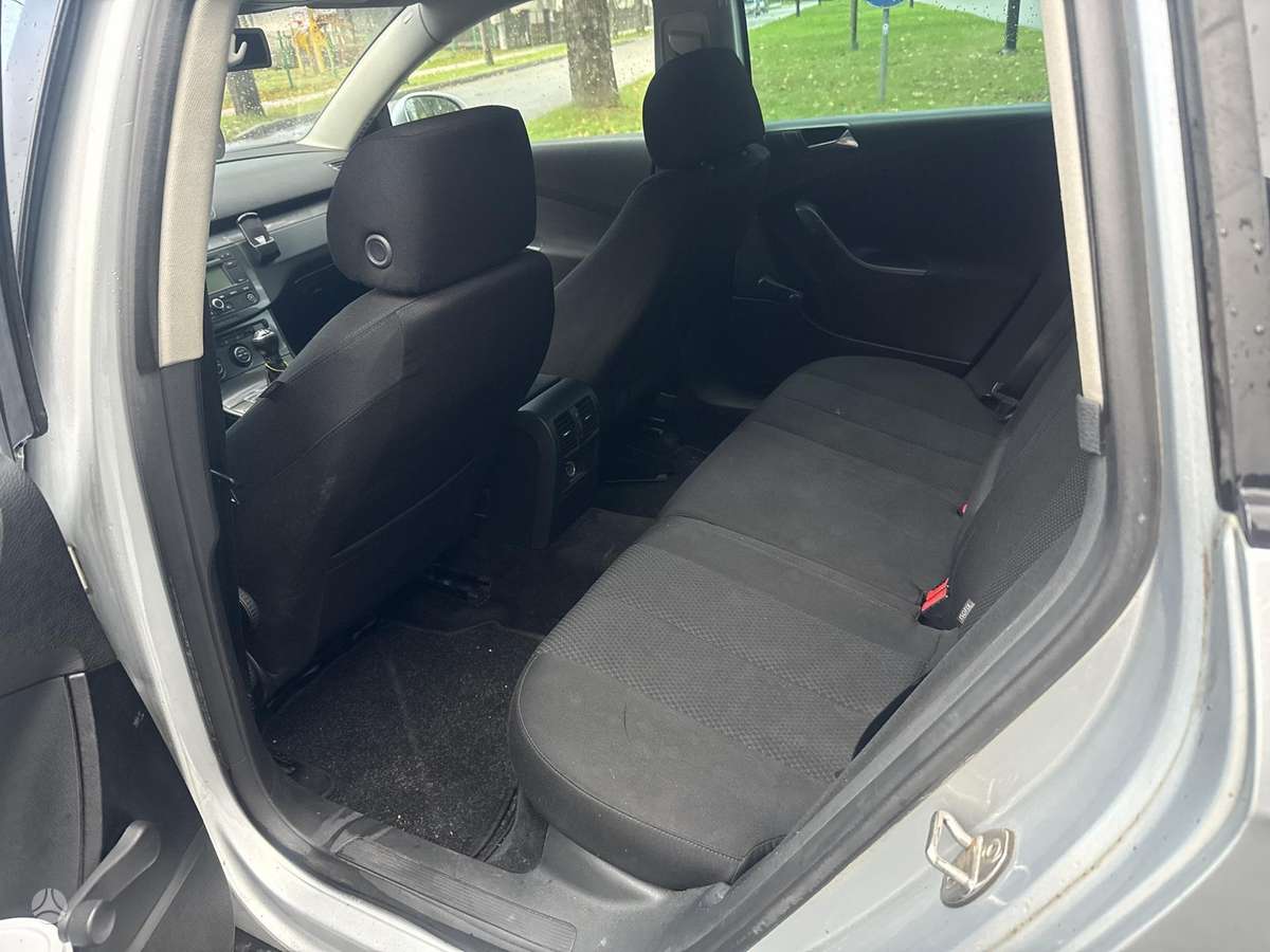 Volkswagen Passat 2006 — photo 13