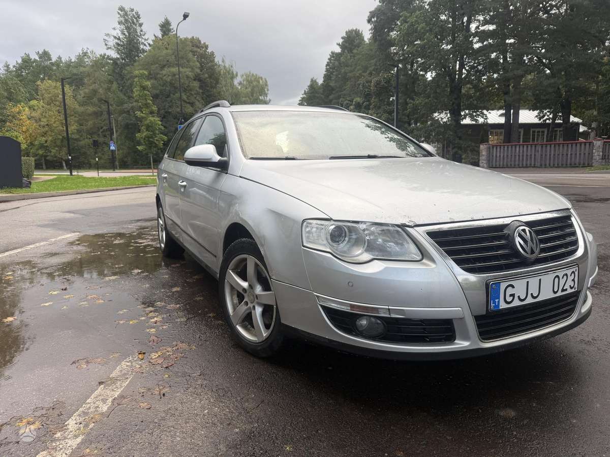 Volkswagen Passat 2006 — interior