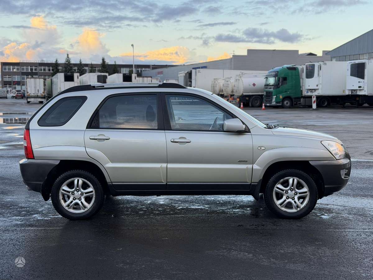 Kia Sportage 2005 — двигун 1975 cm³, 141 HP (104kW)