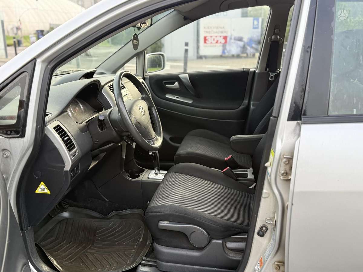 Suzuki Liana 2007 — photo 6