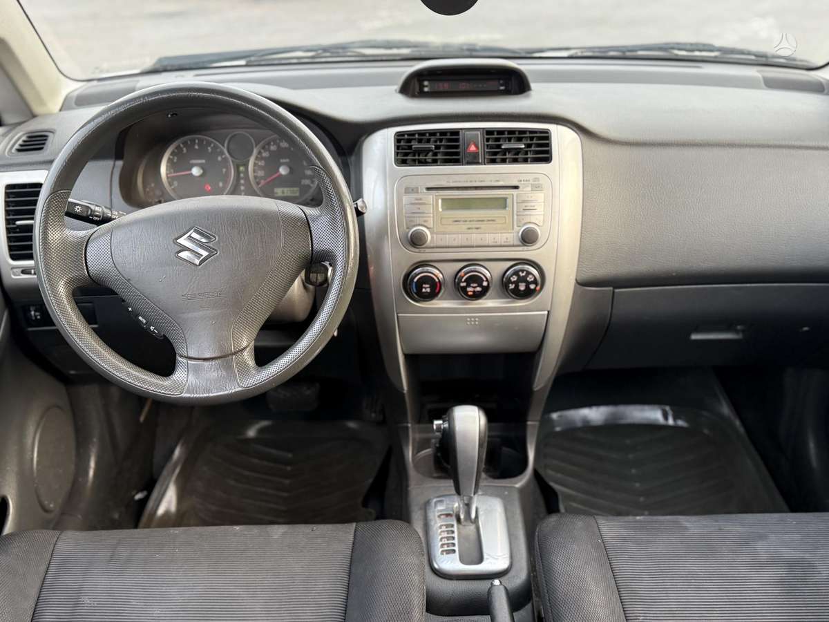 Suzuki Liana 2007 — photo 9