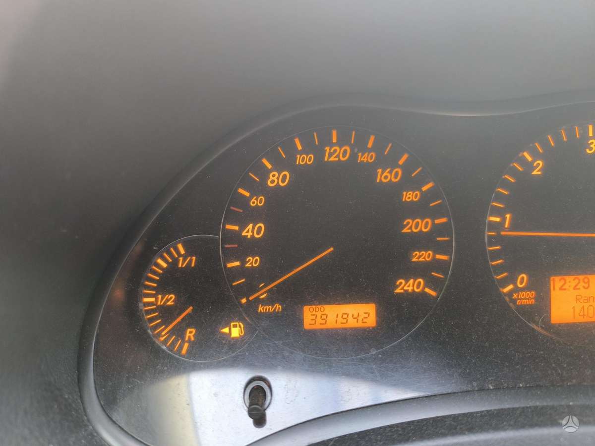 Toyota Avensis 2009 — engine 2231 cm³, 177 HP (130kW)