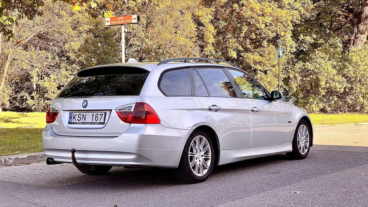 BMW 320 2006 — фото 14