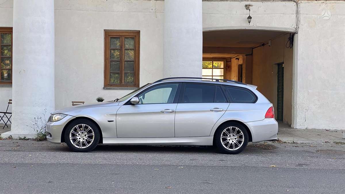 BMW 320 2006 — двигун 1995 cm³, 163 HP (120kW)