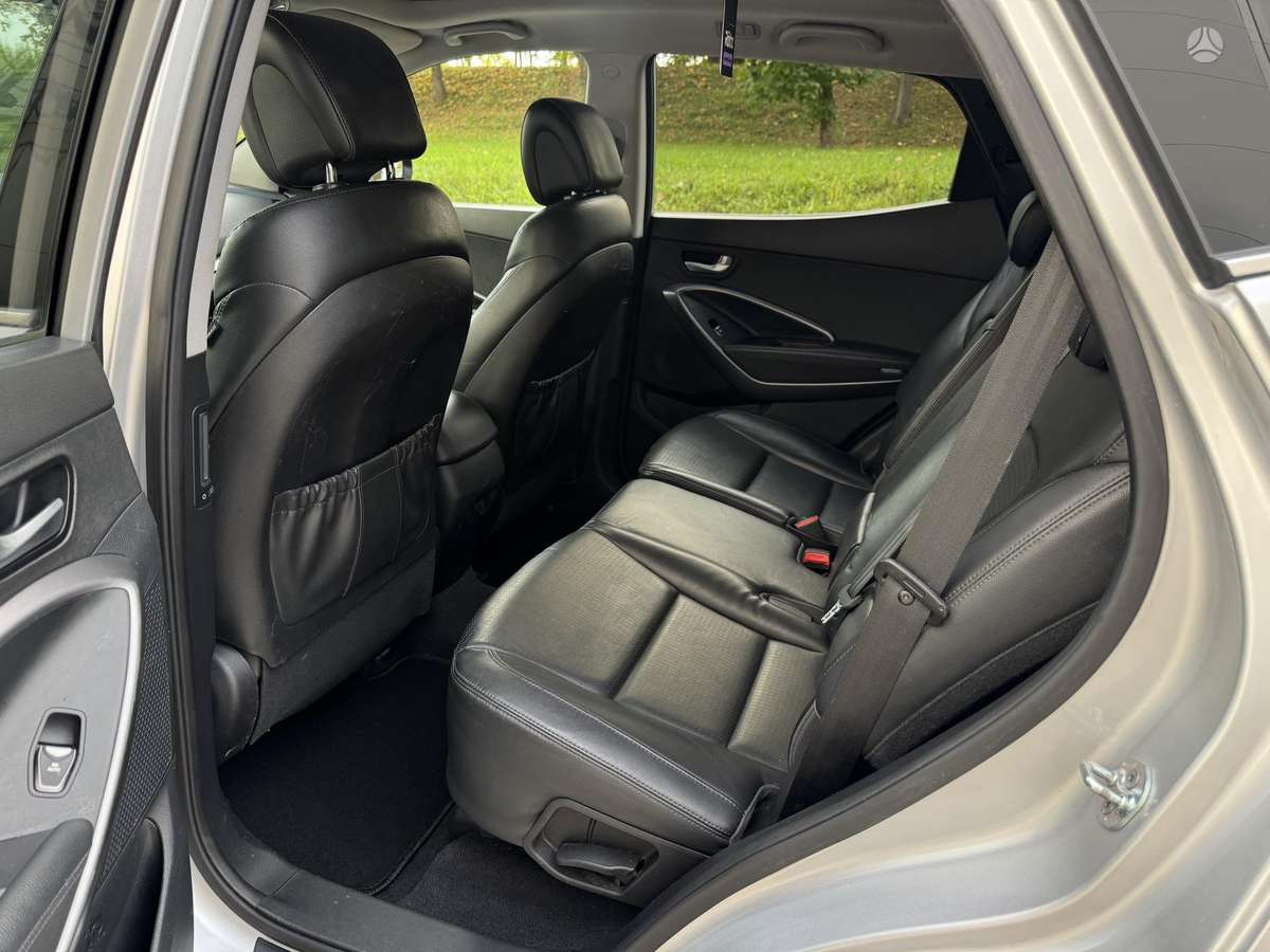 Hyundai Santa 2012 — photo 10
