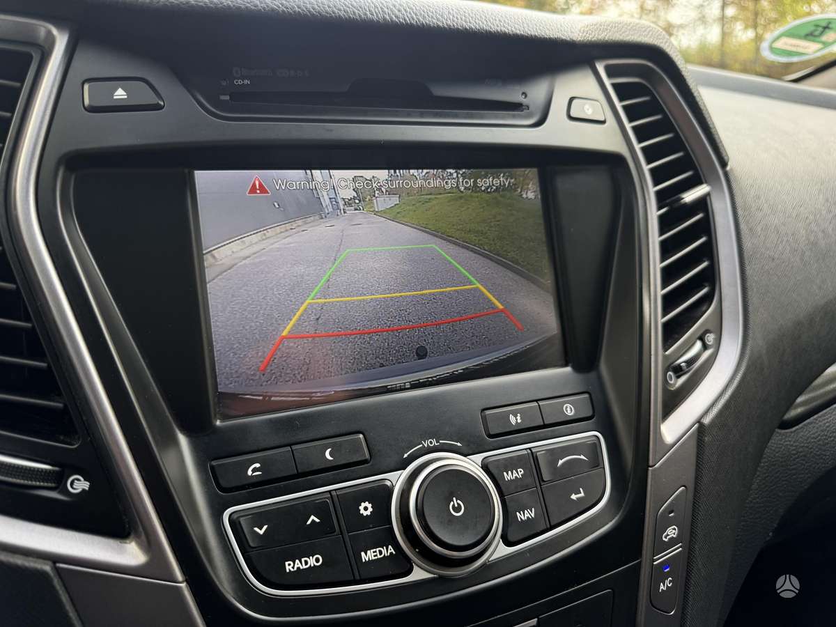 Hyundai Santa 2012 — photo 16